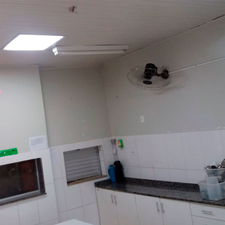 Iluminação natural tubular